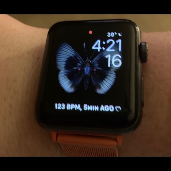 Apple Watch series 3 - Picture 2 of 2